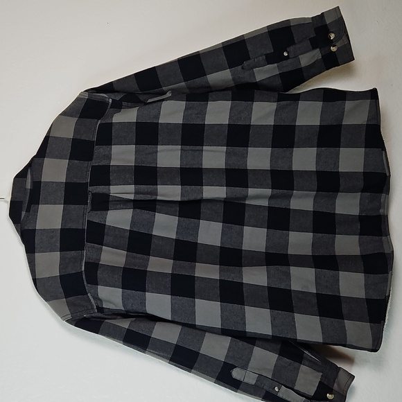 RedHead Charcoal and Black Checkered Button Down Shirt - Picture 3 of 9